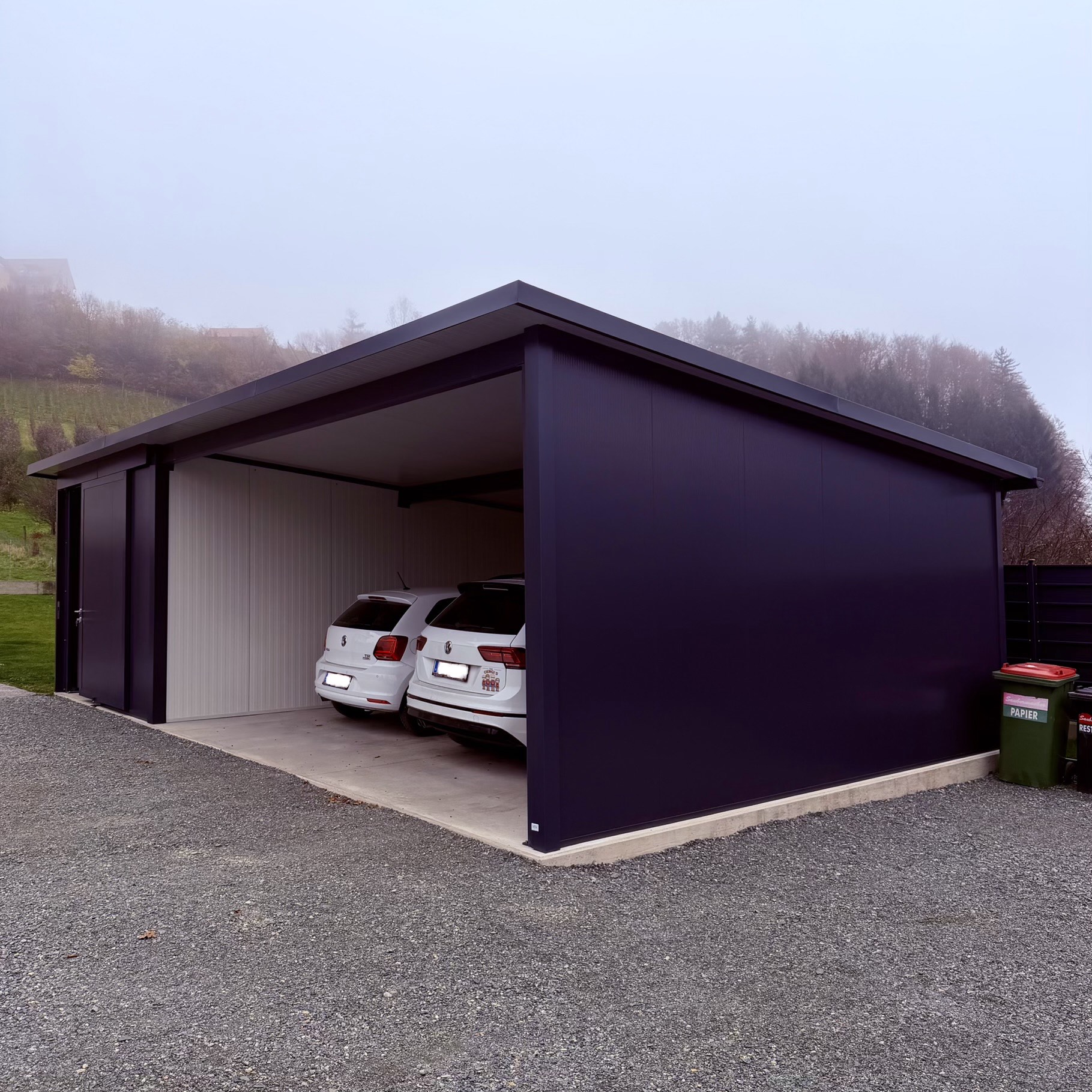 Design Carport aus Metall